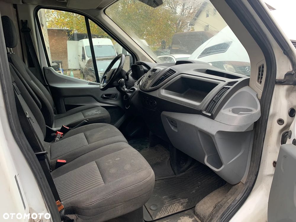Ford Transit - 10