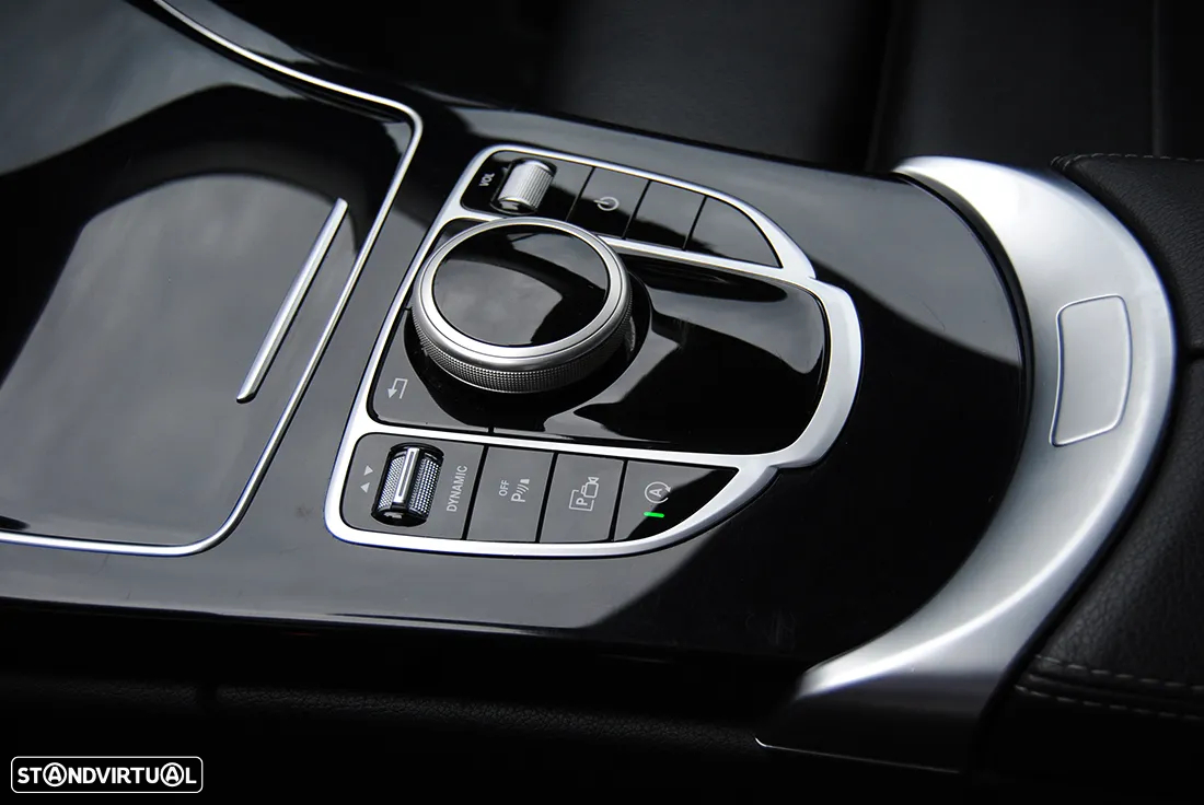 Mercedes-Benz C 220 d Avantgarde - 23