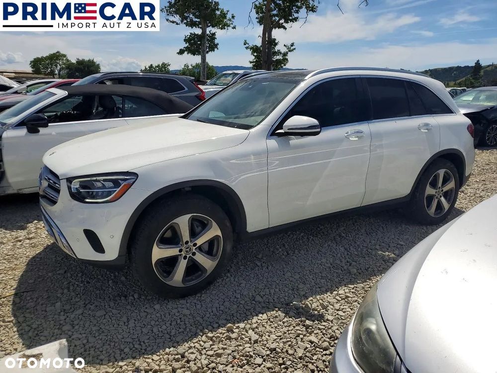 Mercedes-Benz GLC 300 4Matic 9G-TRONIC AMG Line - 1