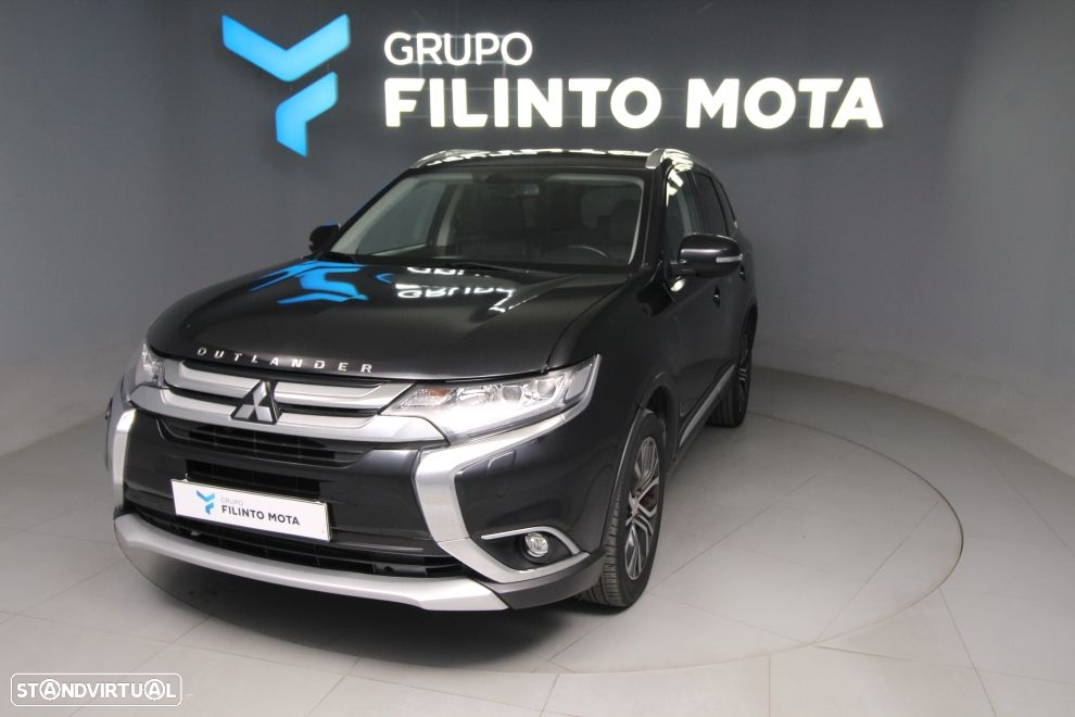 Mitsubishi Outlander 2.2 DI-D Intense+ - 6
