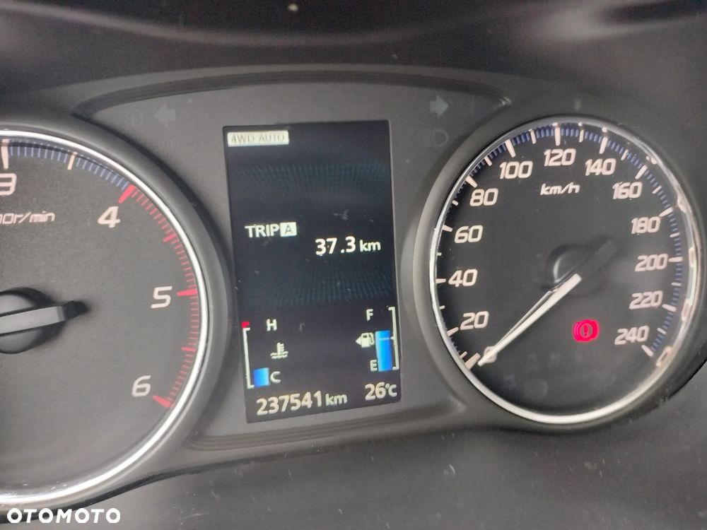 Mitsubishi Outlander 2.2 DI-D 4WD Instyle - 25