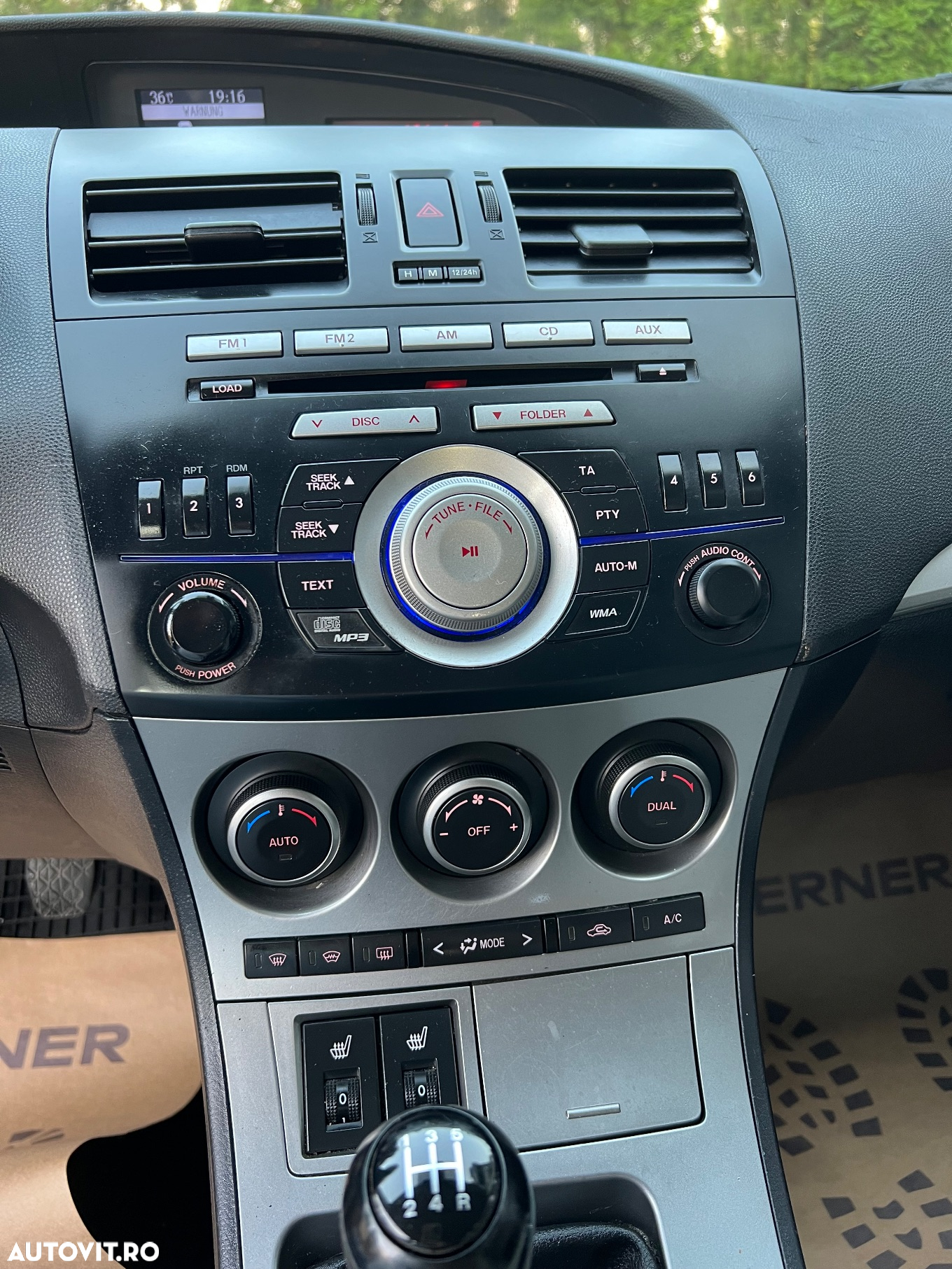 Mazda 3 1.6 MZR Edition - 8