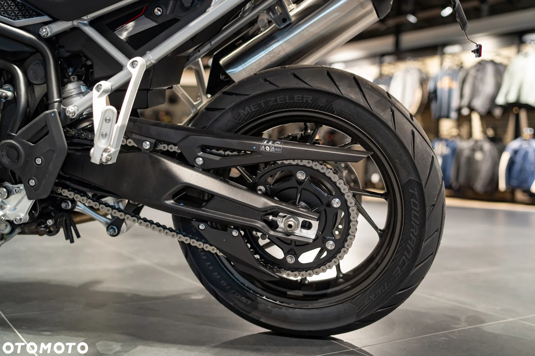 Triumph Tiger - 16