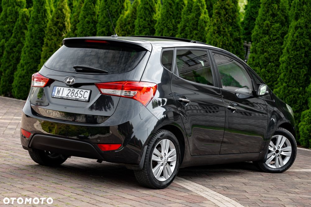 Hyundai ix20 1.4 Premium blue - 8
