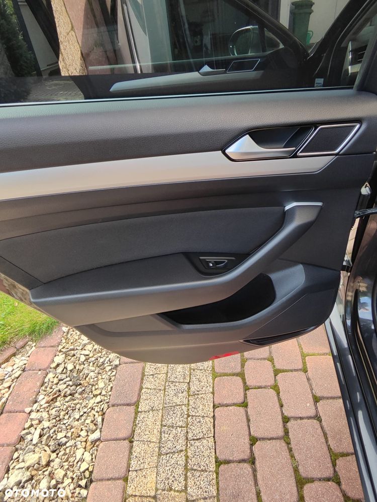 Volkswagen Passat 2.0 TDI BMT Comfortline DSG7 - 13