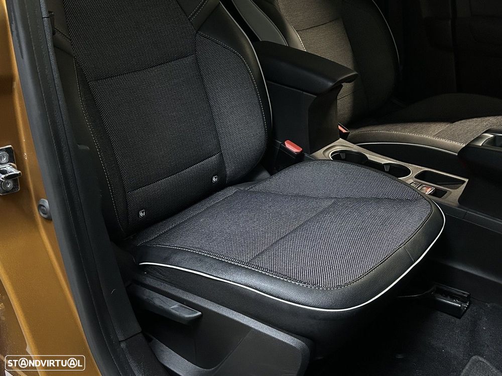 Renault Captur - 38