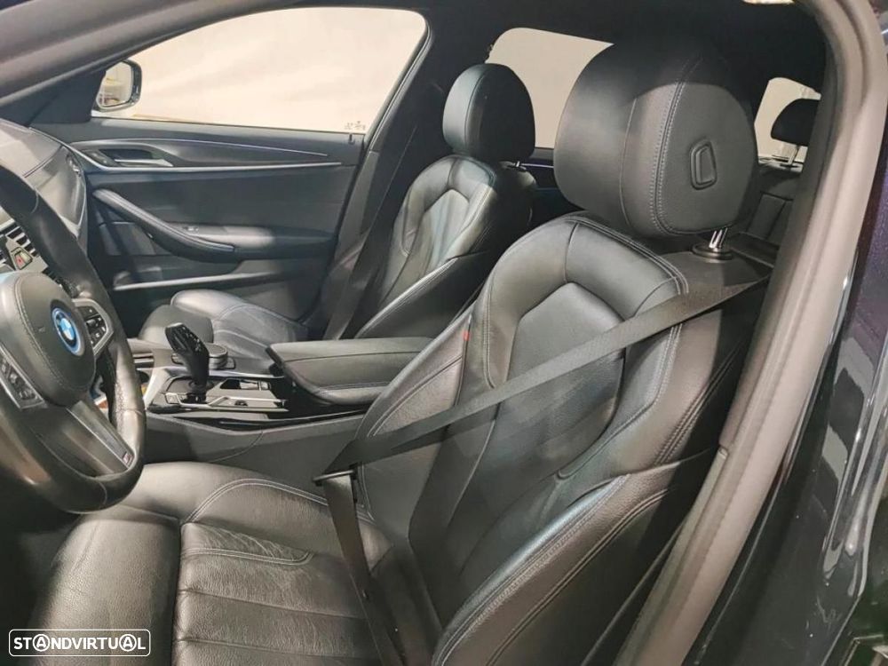 BMW 520 e Pack M — fotografia 4