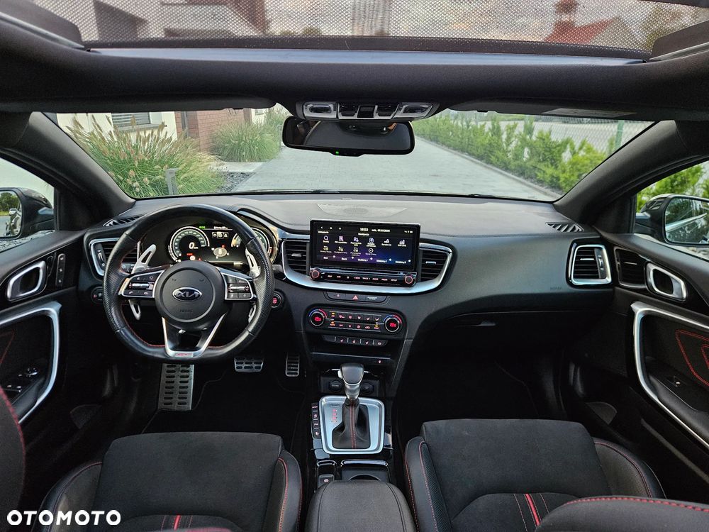 Kia ProCeed - 31