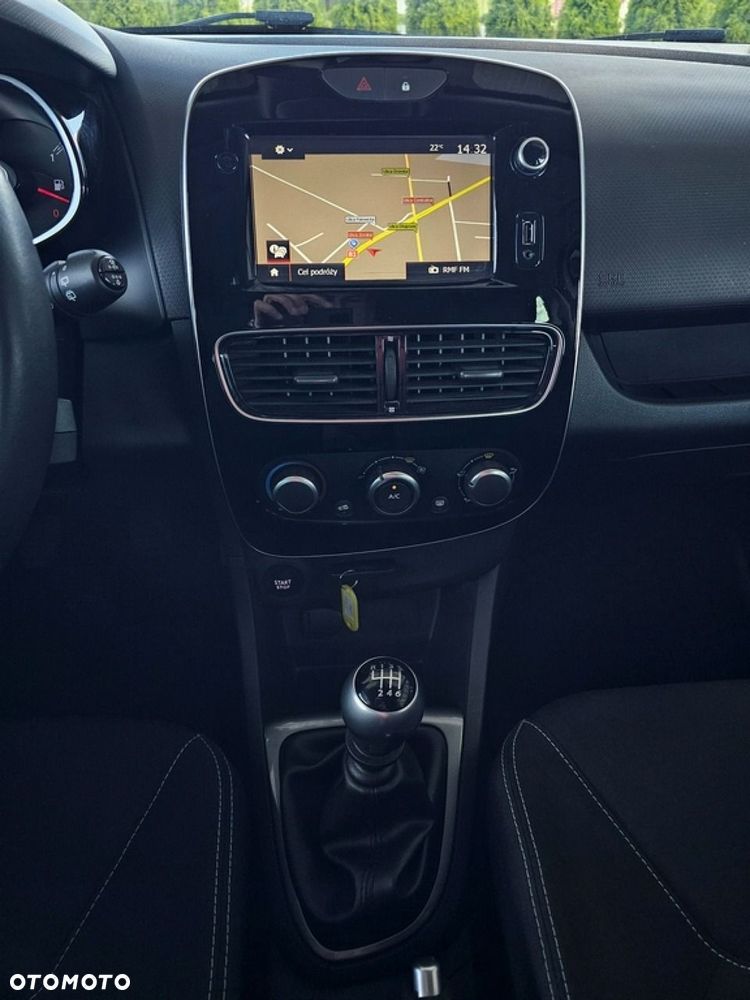 Renault Clio - 18