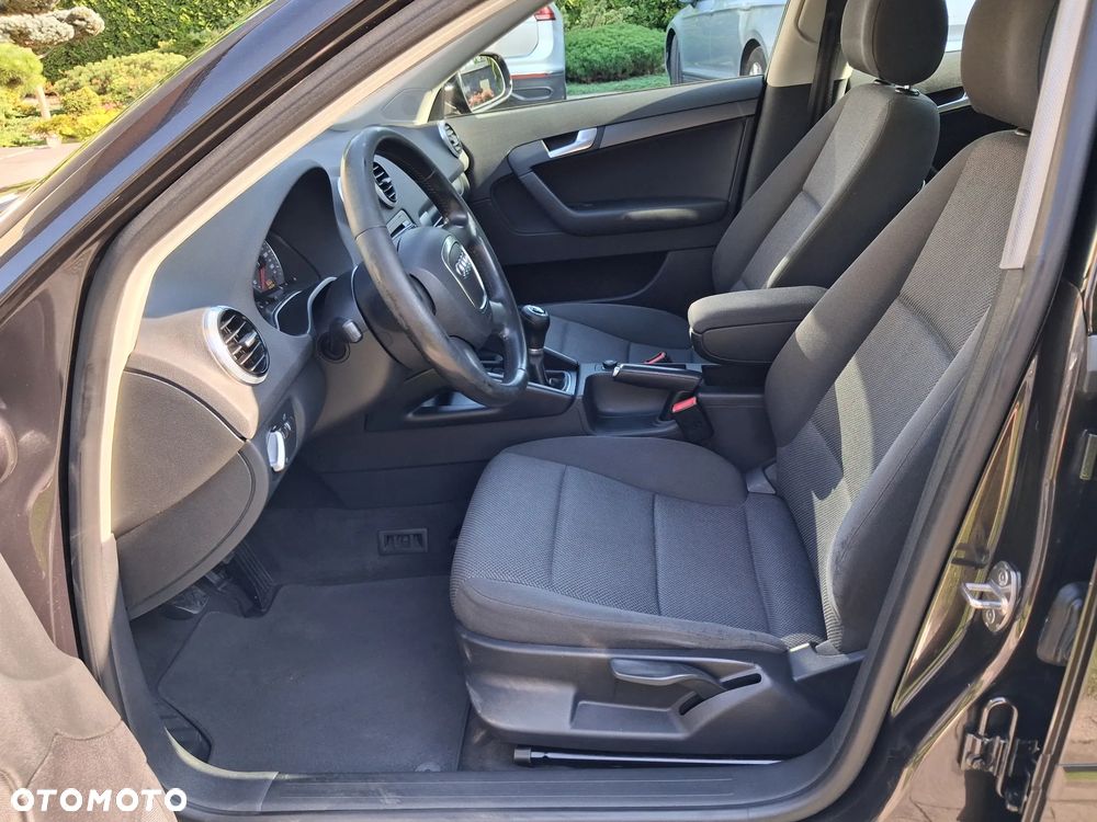 Audi A3 Sportback 1.2 TFSI Limited Edition - 32