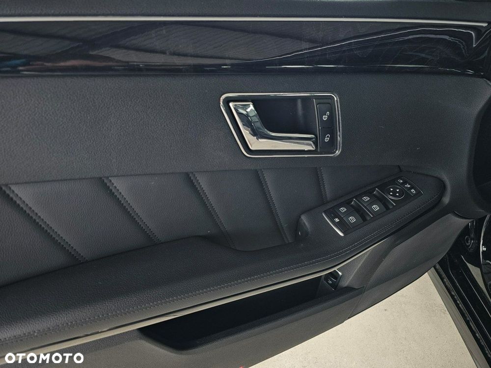 Mercedes-Benz Klasa E - 11