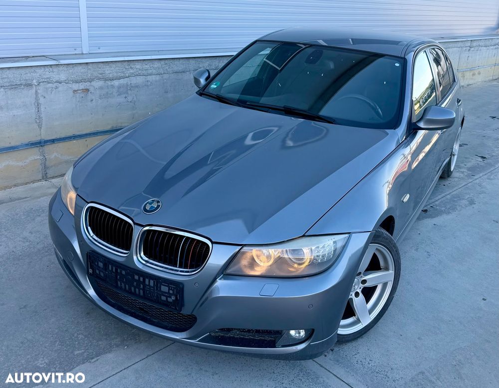 BMW Seria 3 320d DPF Aut. Edition Exclusive - 14