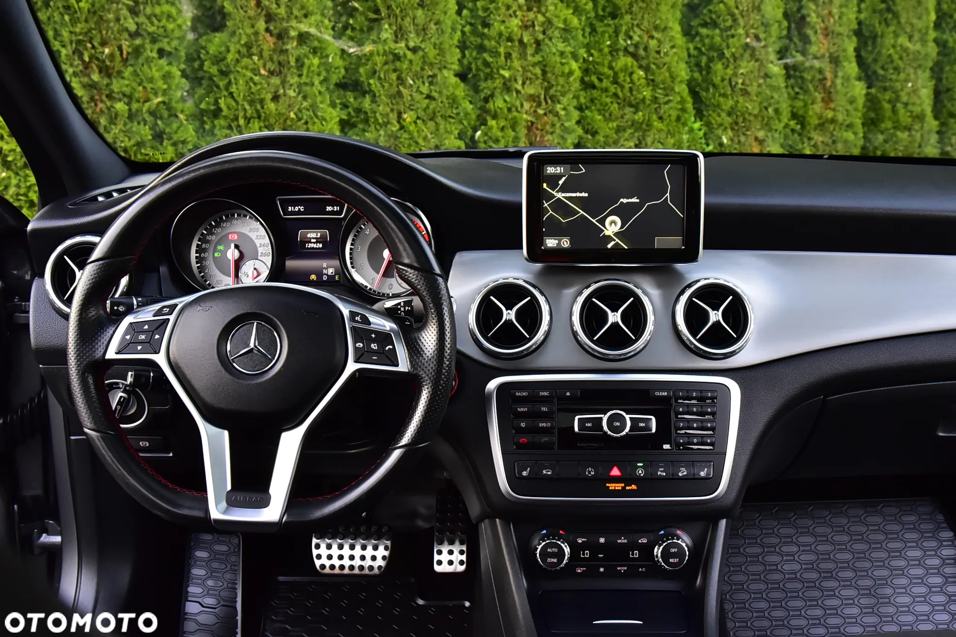 Mercedes-Benz GLA 250 4Matic 7G-DCT AMG Line - 28