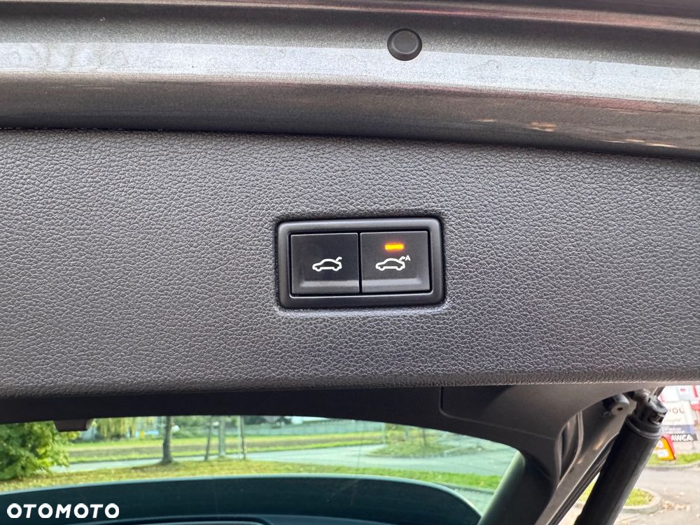 Volkswagen Tiguan - 29