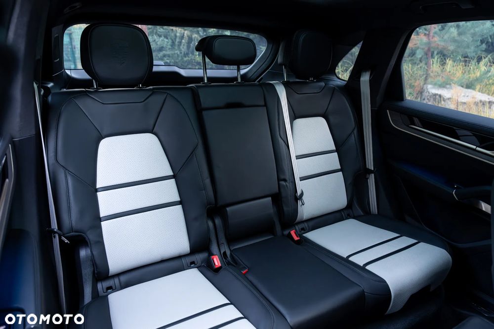 Porsche Cayenne GTS Tiptronic S - 39