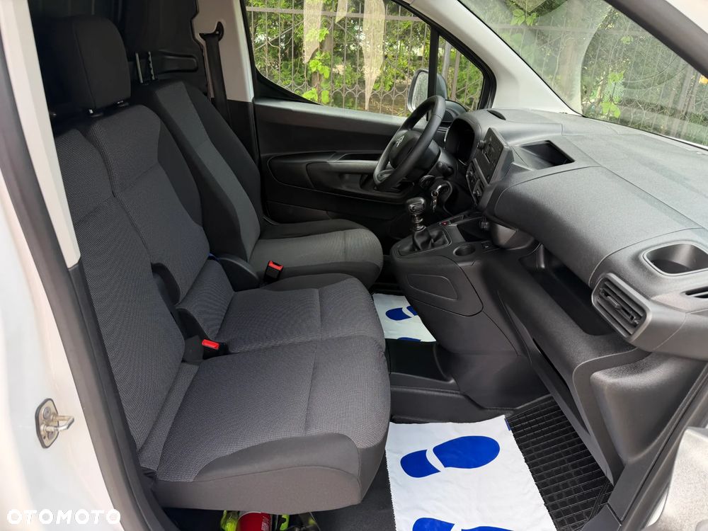 Citroën BERLINGO - 14