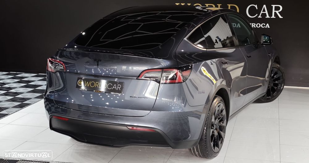 Tesla Model Y Long Range Tração Integral - 19