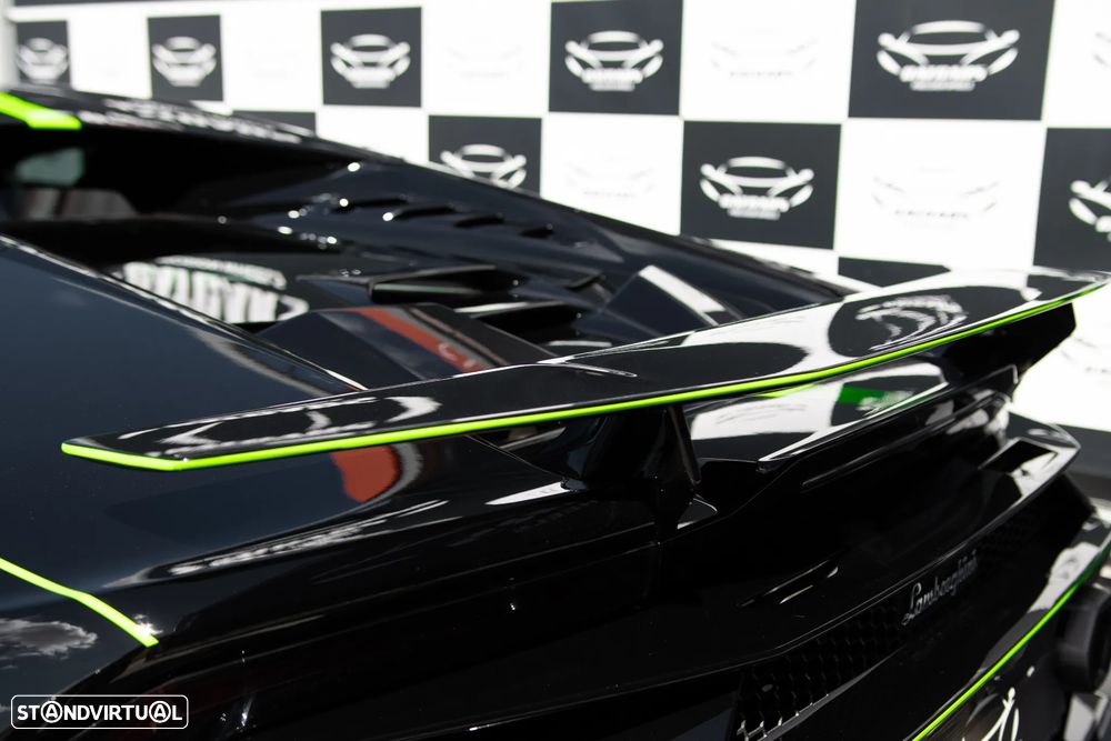 Lamborghini Huracán Tecnica 60th Anniversary - 12