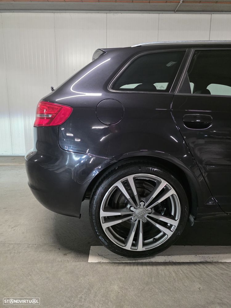 Audi A3 Sportback 2.0 TDi S-line S tronic - 5