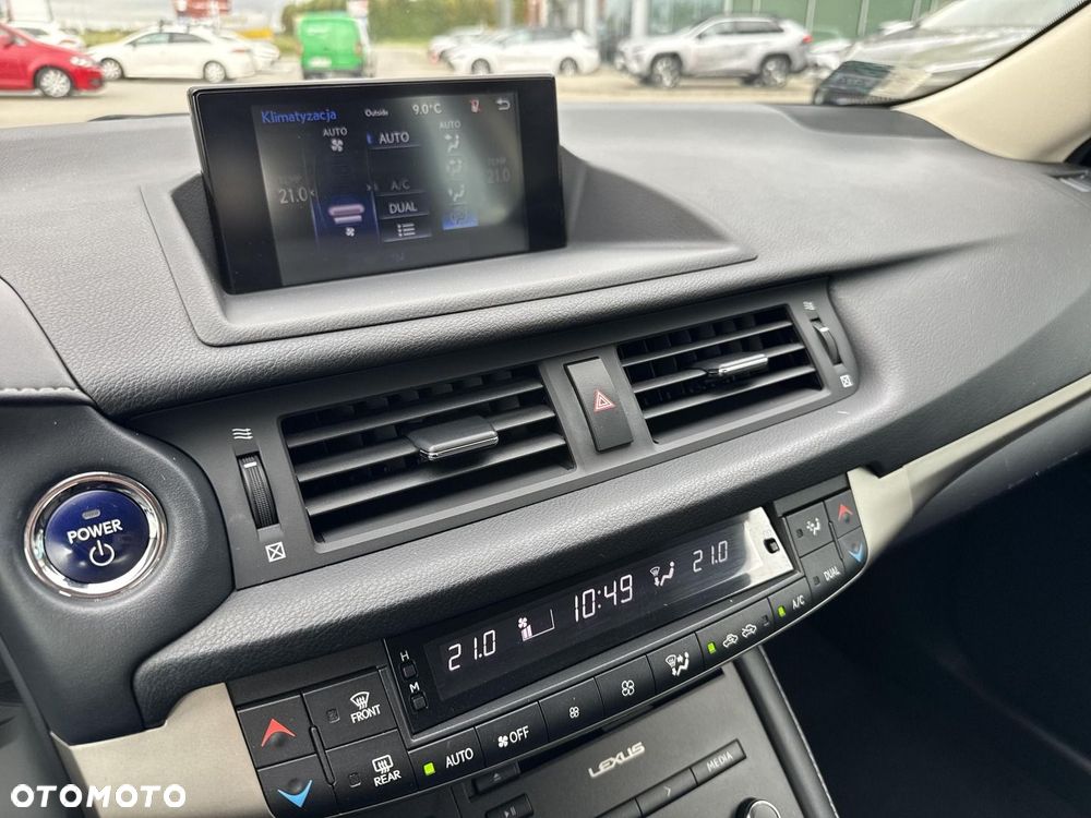 Lexus CT - 22