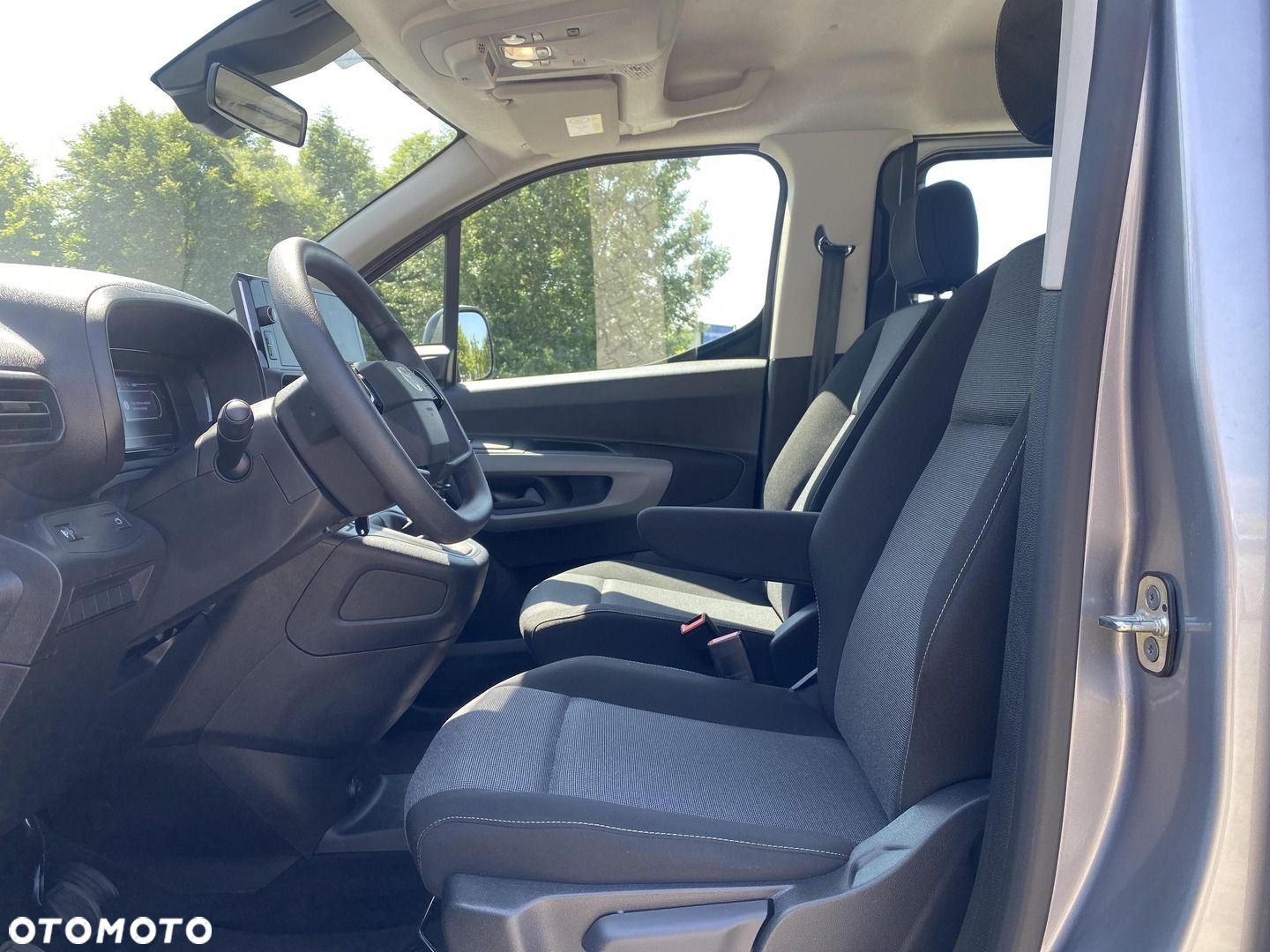 Toyota Proace City Verso 1.5 D-4D Business - 11