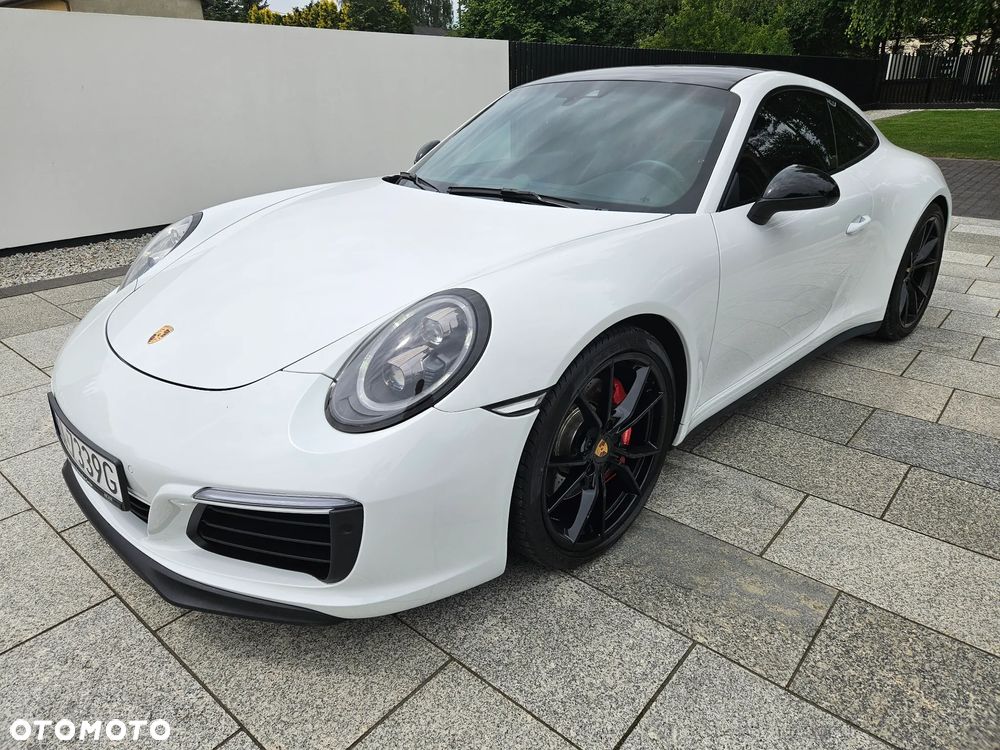 Porsche 911 Carrera 4S PDK - 18