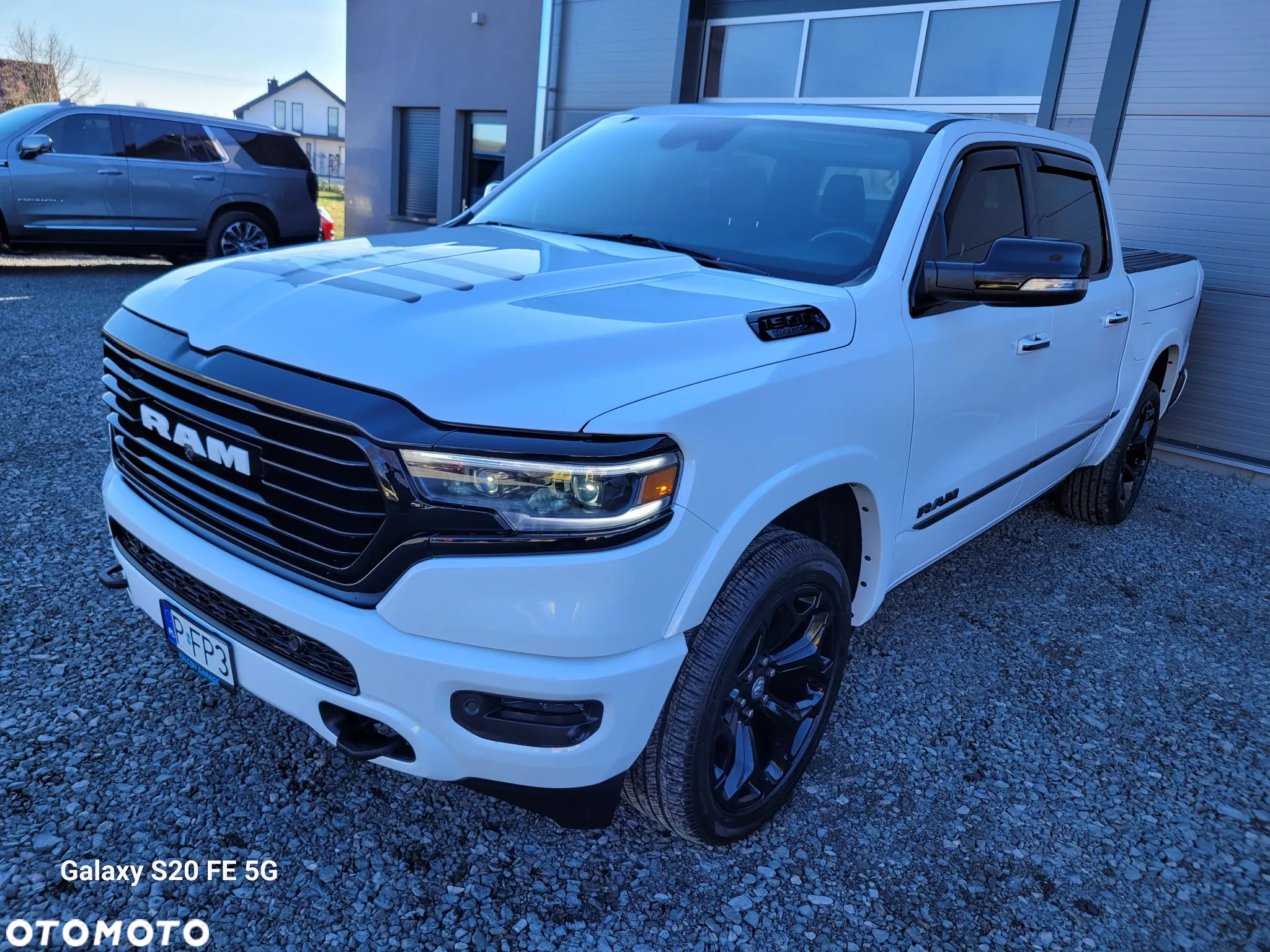 RAM 1500 Crew Cab Limited - 9