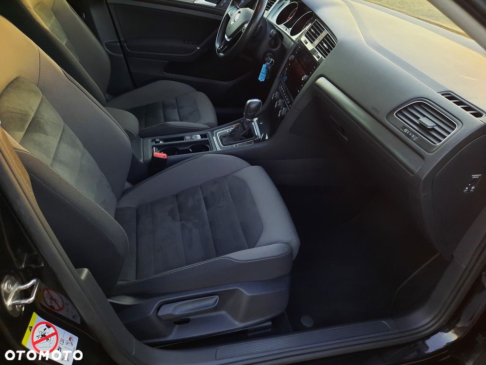 Volkswagen Golf 1.5 TSI BMT Evo Highline DSG - 23