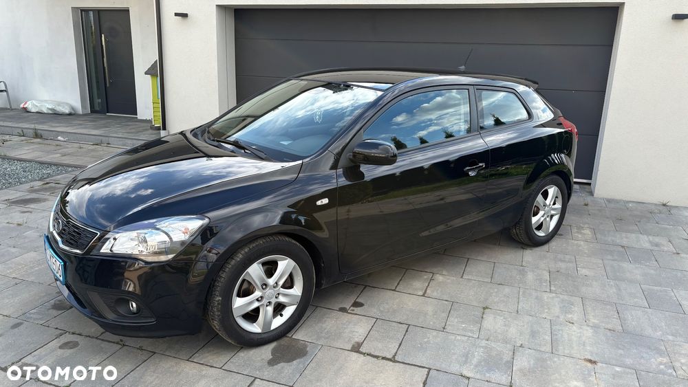 Kia Ceed 1.6 CRDi ISG Vision - 9