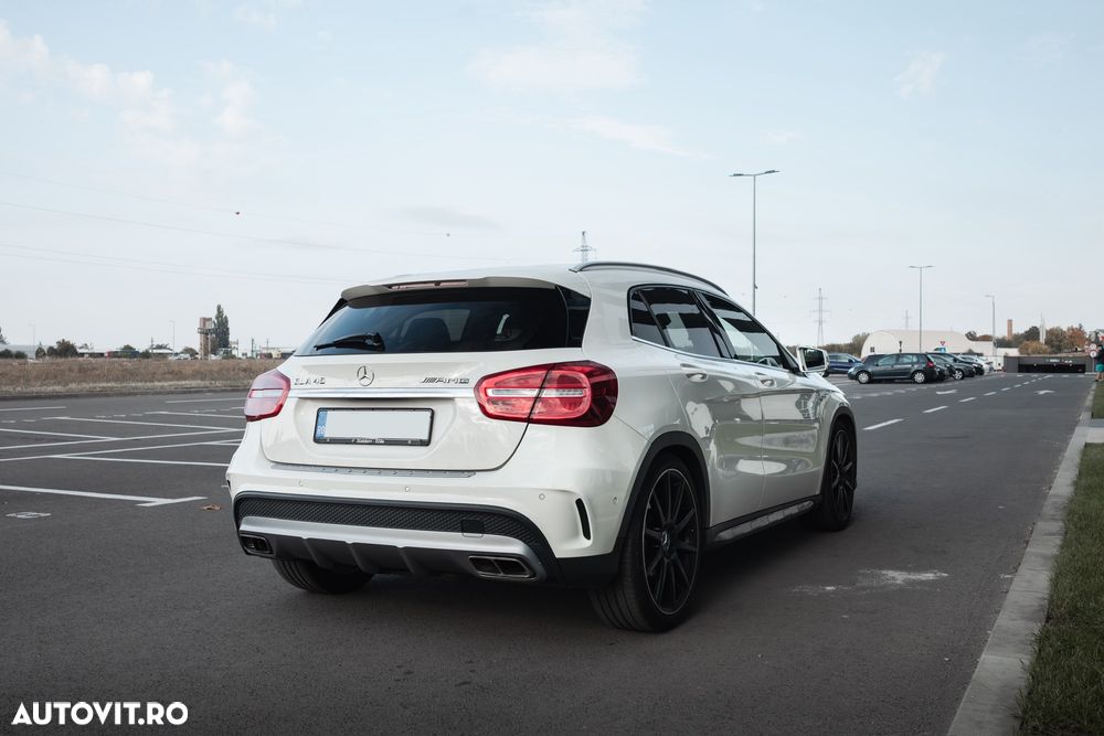 Mercedes-Benz GLA 45 AMG 4MATIC 7G-DCT Edition 1 - 5