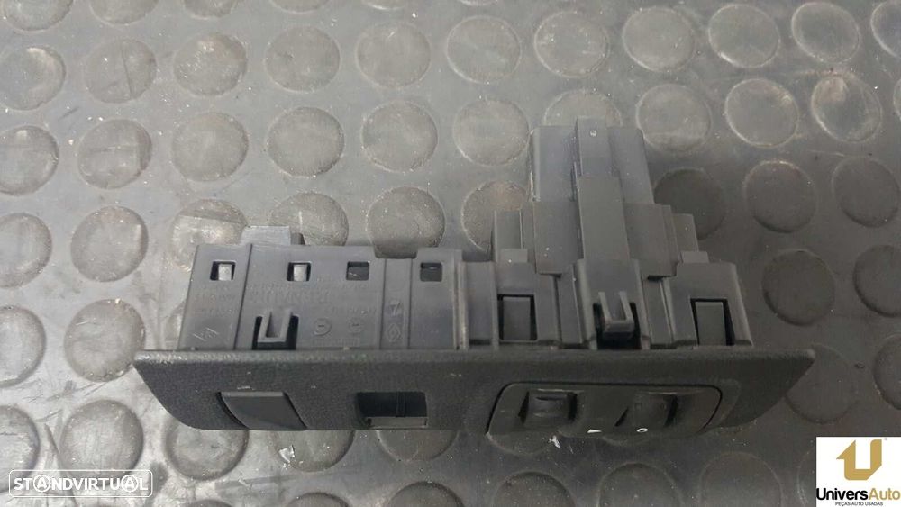 CONTROLE DE AJUSTE DE LUZES RENAULT MEGANE III BERLINA 5 P TOMTOM EDITION - 7