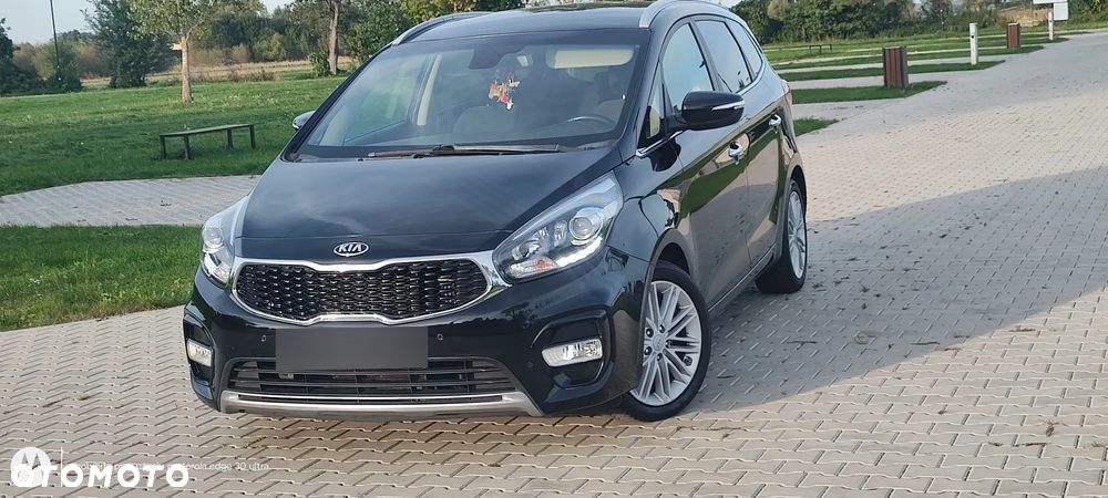 Kia Carens 1.7 CRDi M 7os - 1