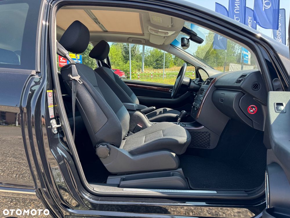 Mercedes-Benz Klasa A 180 Autotronic Elegance - 21