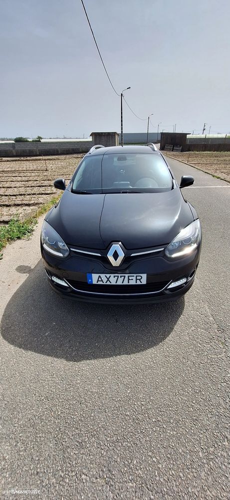 Renault Mégane Sport Tourer ENERGY dCi 110 EDC BOSE EDITION - 4