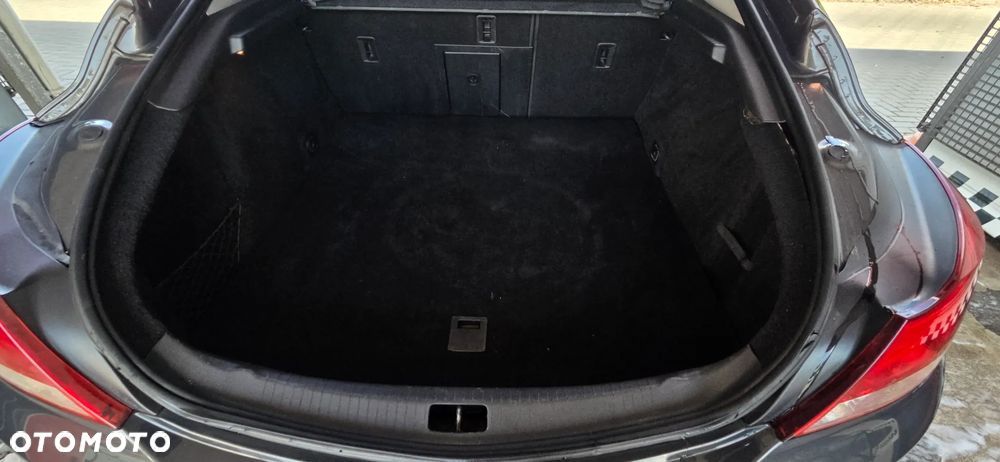 Opel Insignia 1.8 Design Edition - 31