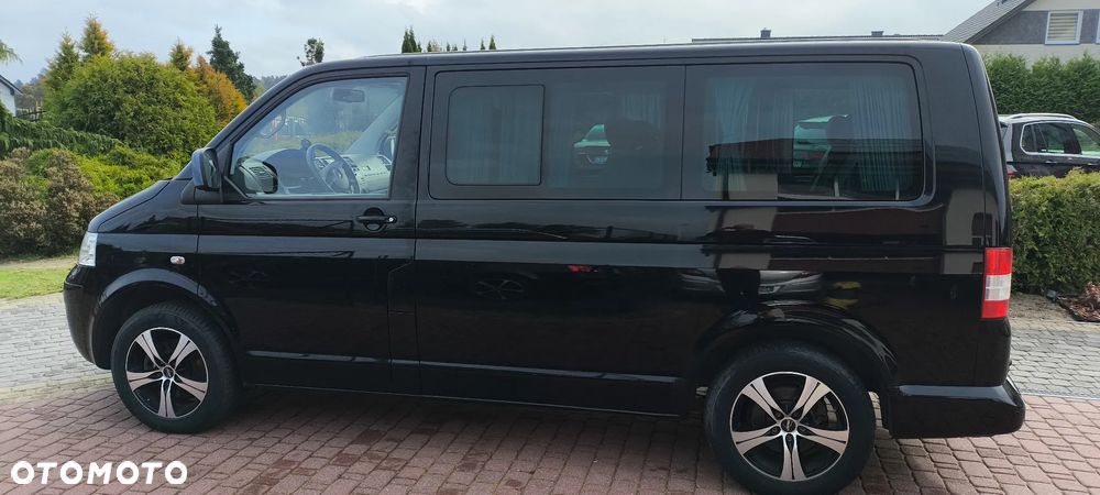 Volkswagen Multivan - 8