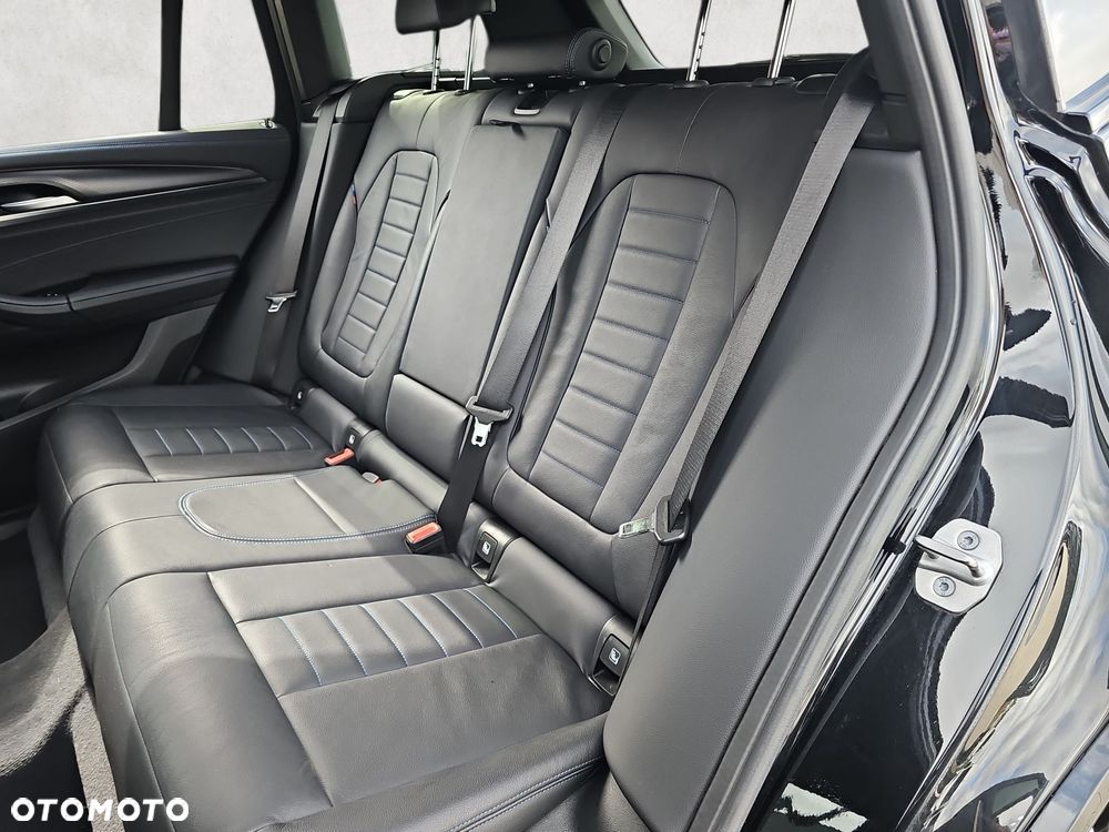 BMW X3 - 23