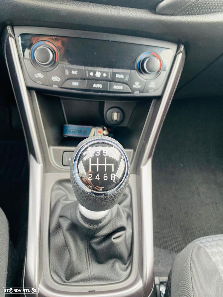 Suzuki S-Cross 1.4T S2 4WD Mild Hybrid - 26