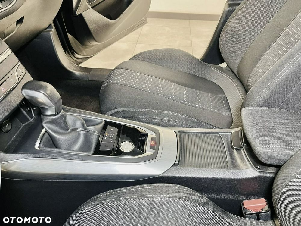 Peugeot 308 - 19