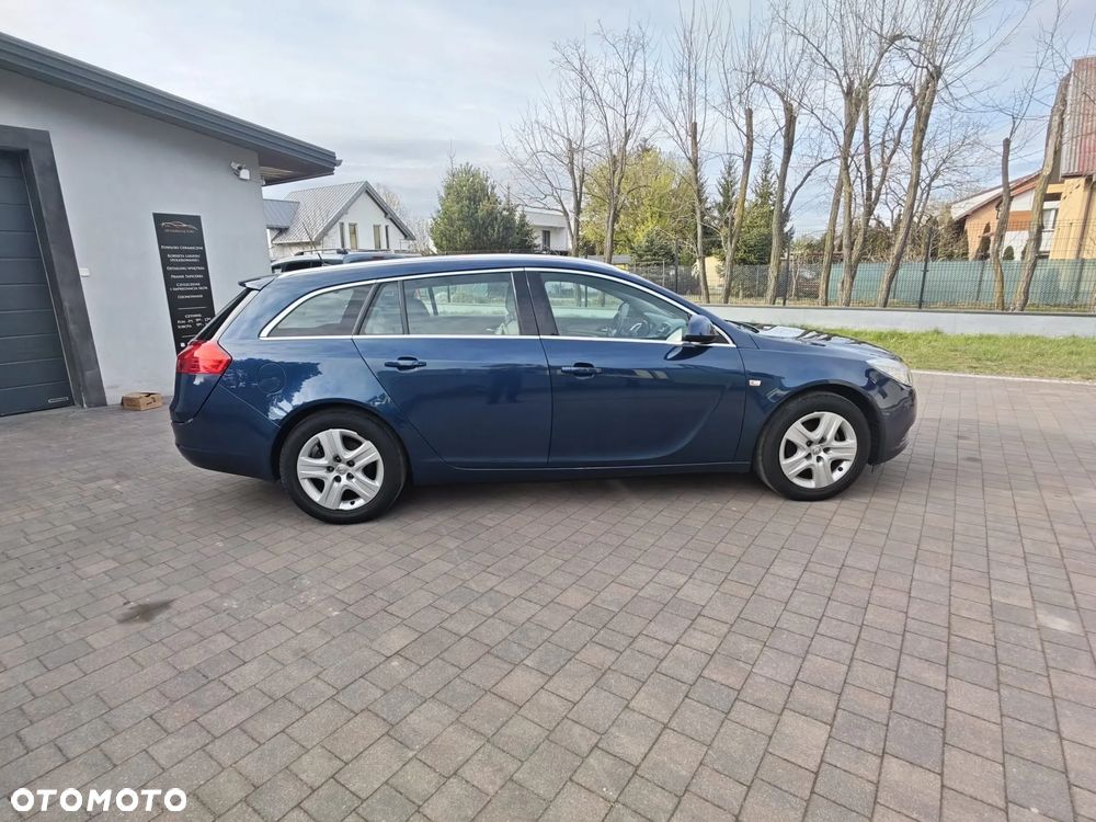 Opel Insignia 1.6 - 12