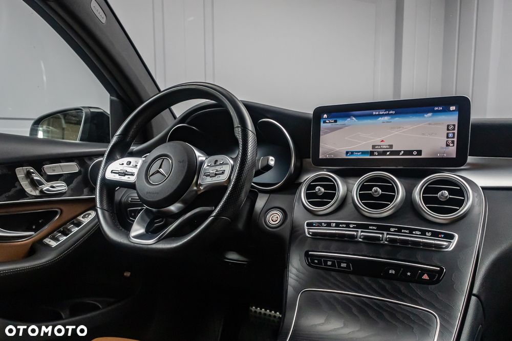 Mercedes-Benz GLC 300 d 4-Matic - 39