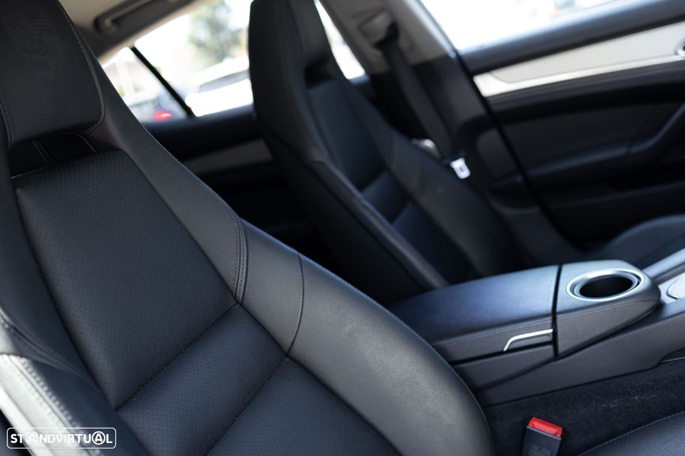 Porsche Panamera Platinum Edition - 39