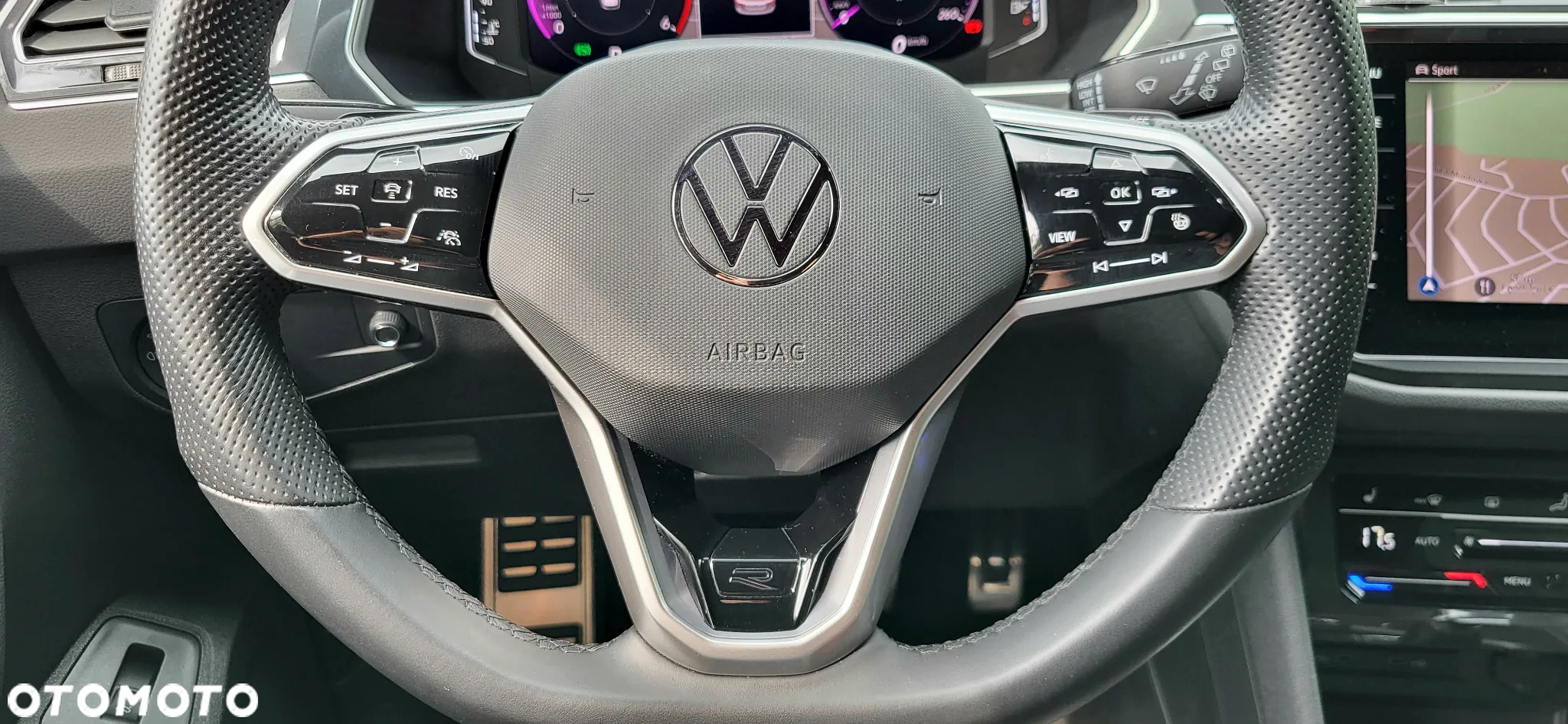 Volkswagen Tiguan 2.0 TDI SCR 4Mot R-Line DSG - 32