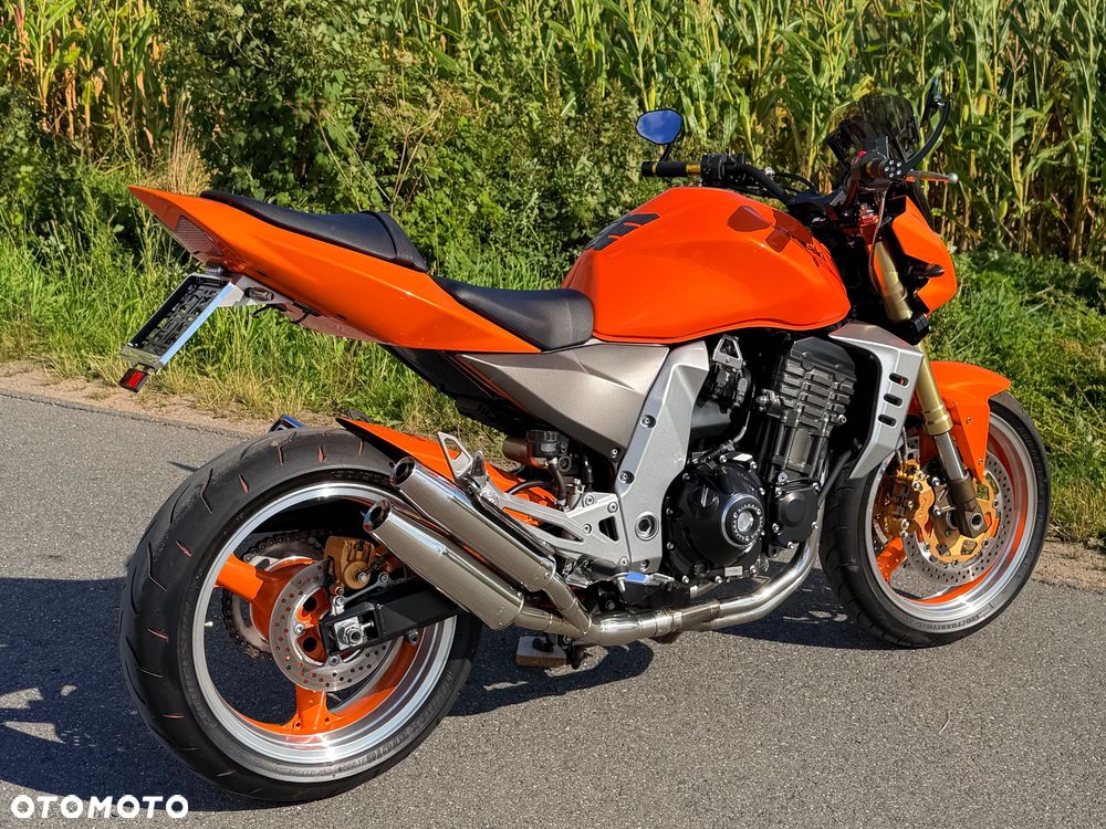Kawasaki Z - 6