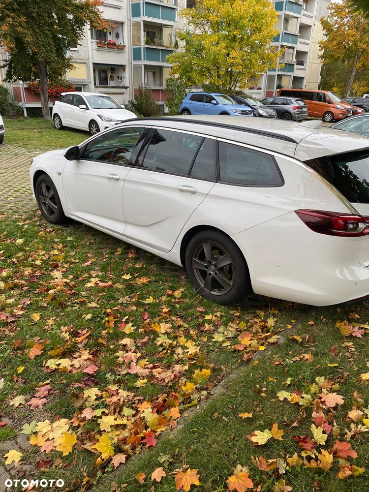 Opel Insignia Sports Tourer 1.6 Diesel Exclusive - 2