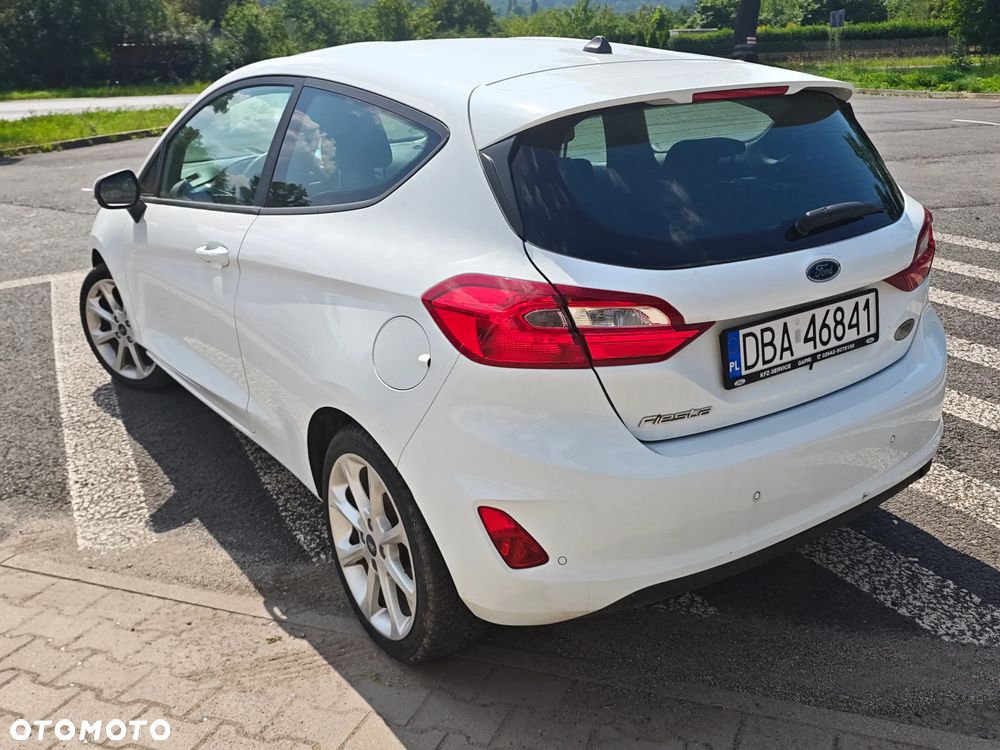 Ford Fiesta 1.1 S&S TREND - 8