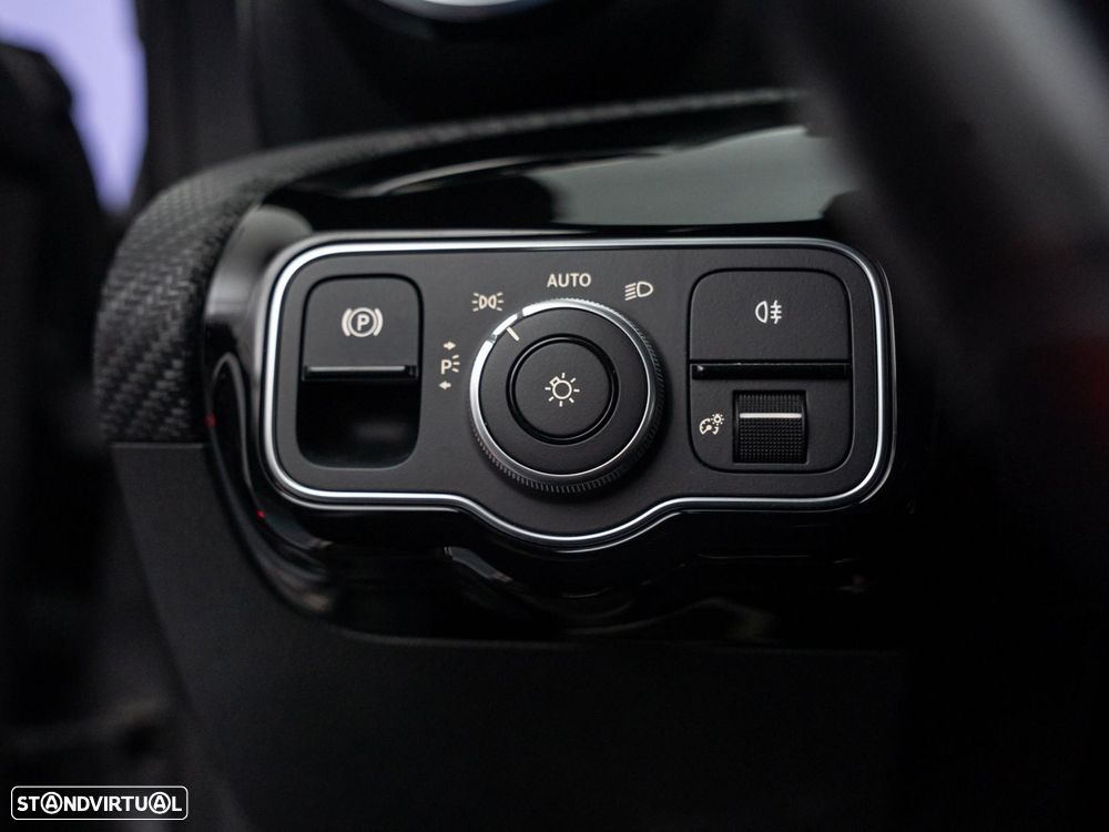 Mercedes-Benz CLA 250 e Shooting Brake Style Plus - 20