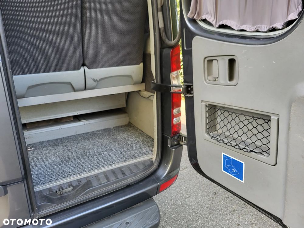 Mercedes-Benz Sprinter - 21