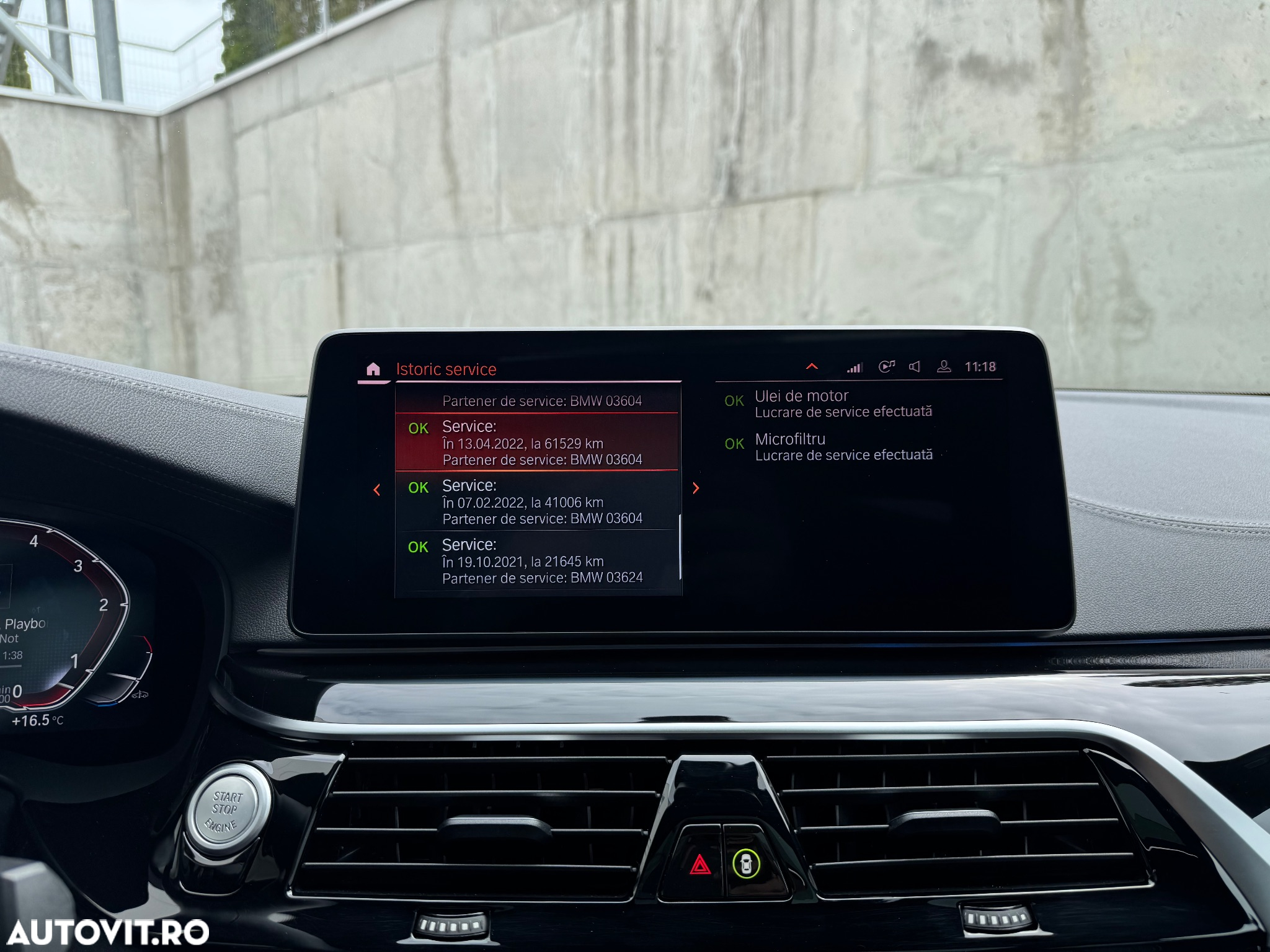BMW Seria 5 530d xDrive AT MHEV - 23
