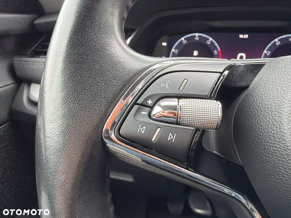 Skoda Octavia 1.5 TSI ACT Style - 23